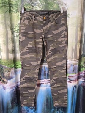 Express Camo Skinny Pants in Olive and Khaki